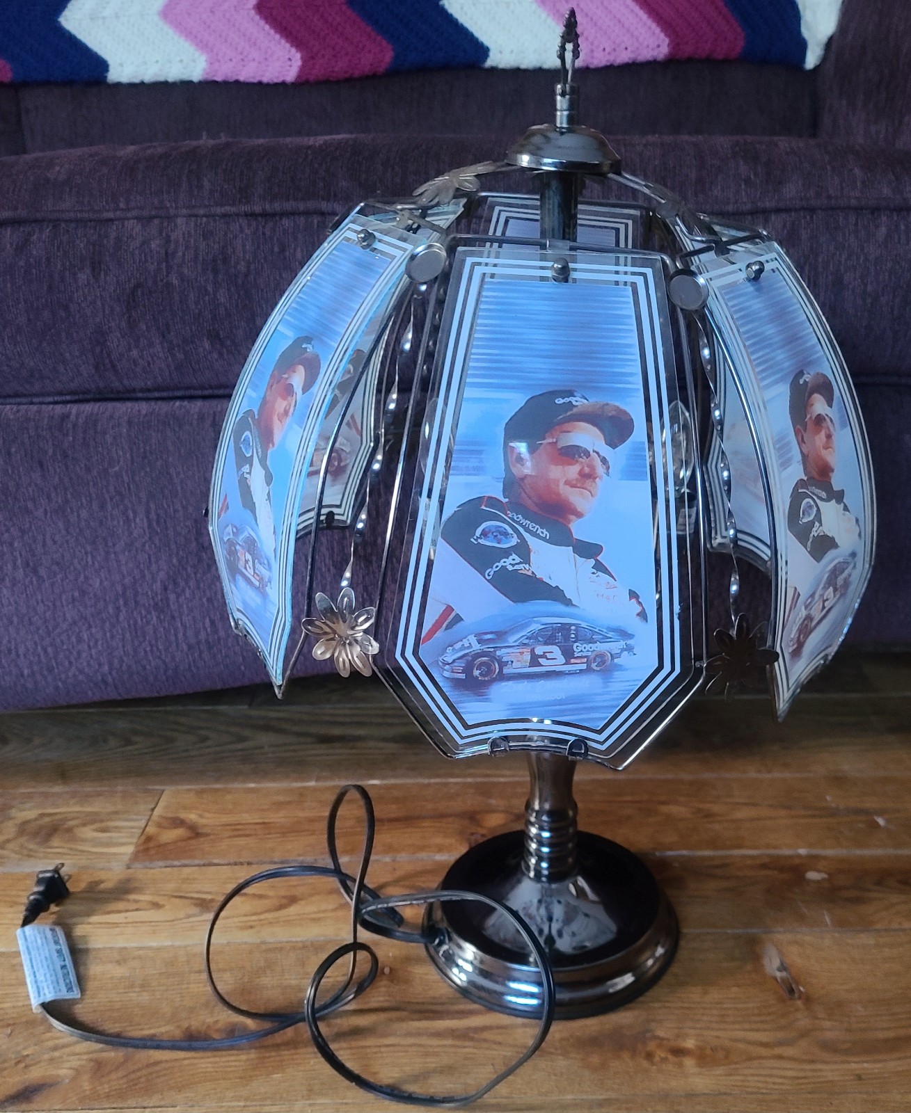 Vintage Rare Dale Earnhardt Touch Lamp Light Glass 6 Panel Nascar Man Cave