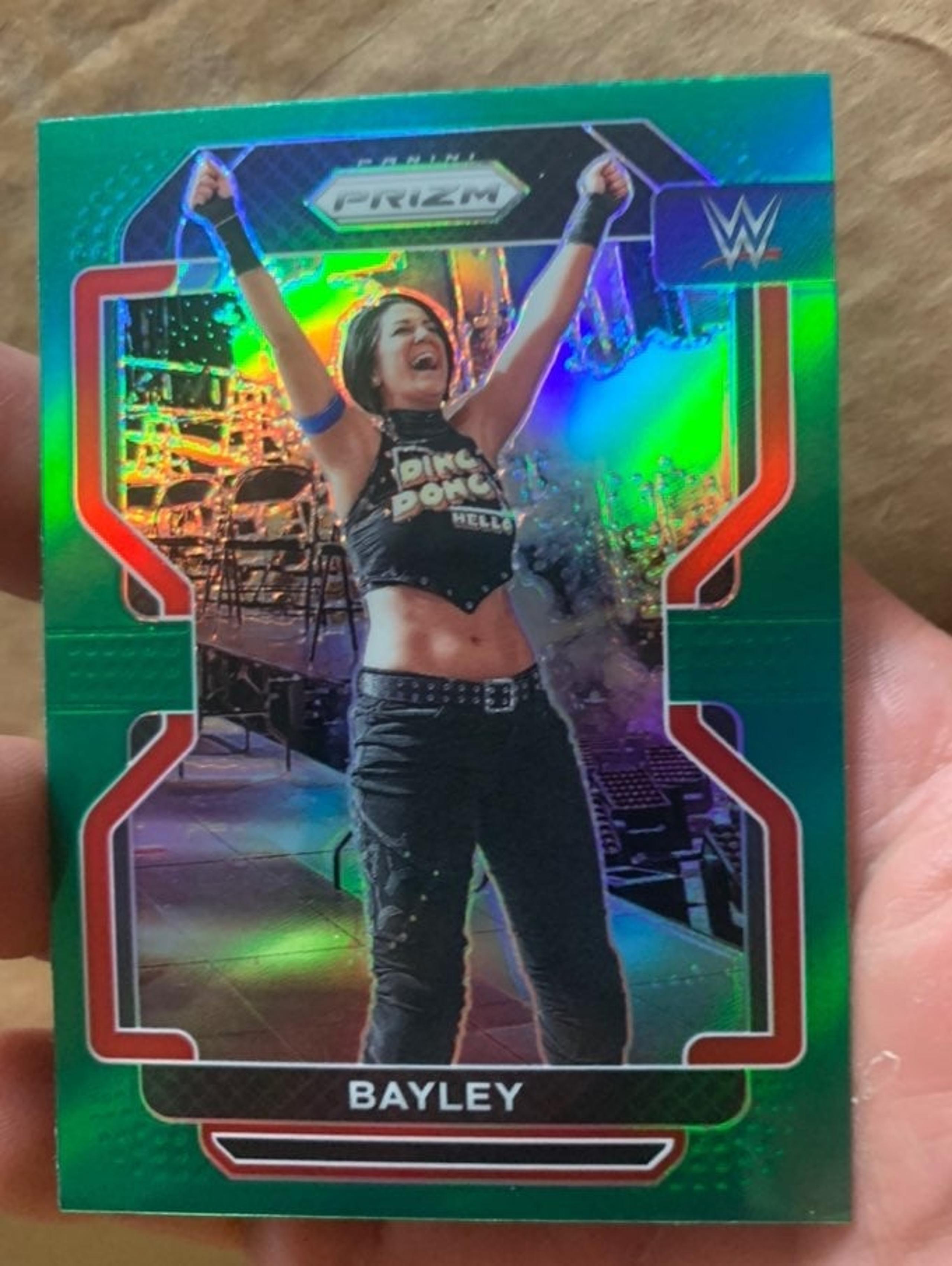 Bayley green prizm wwe