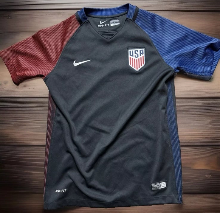 NIKE USA STADIUM SOCCER FOOTBALL AWAY JERSEY YOUTH M 724707-011 BLACK 50-56 Cm