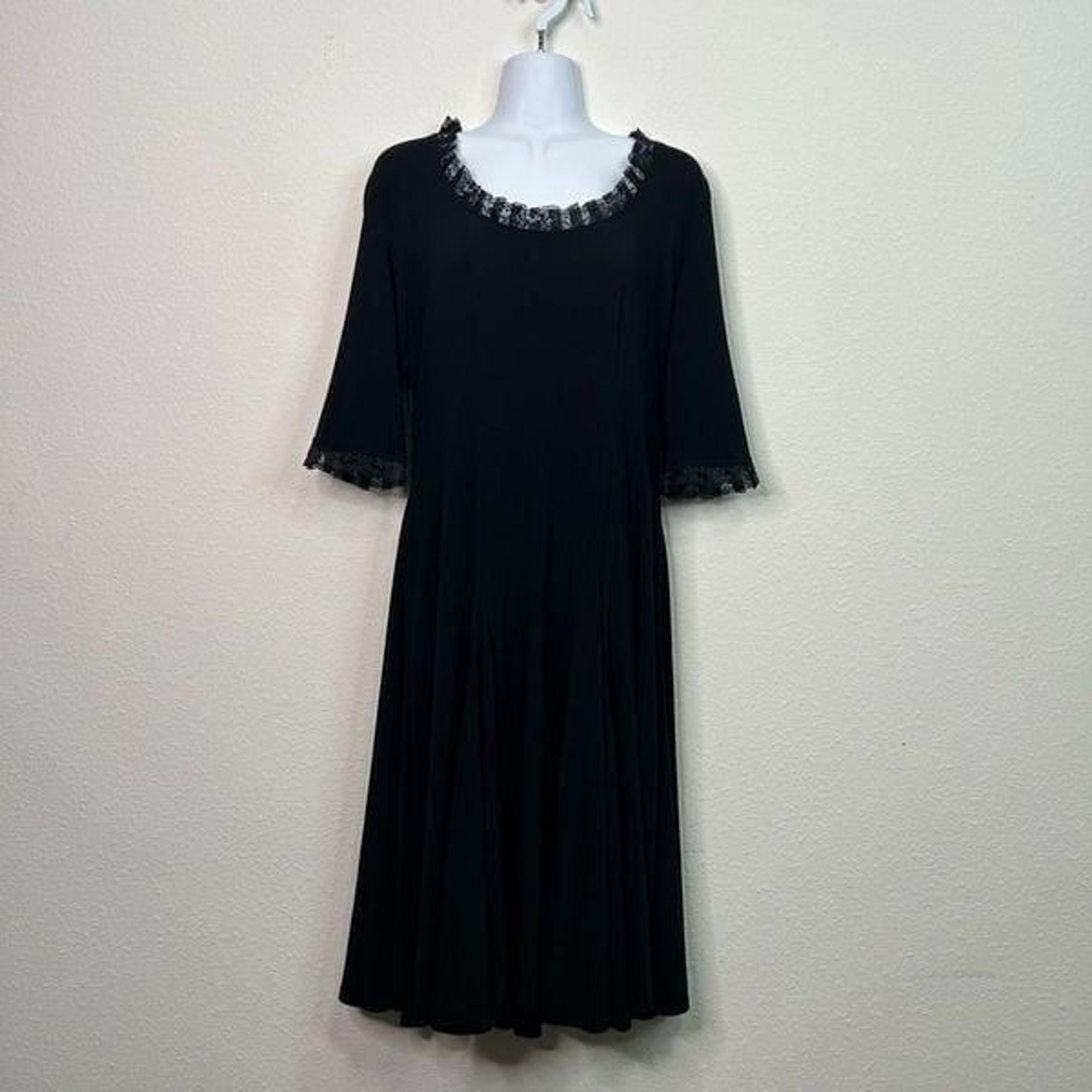 Joseph Ribkoff Women’s Solid Black Minimalist Lace 3/4 Sleeve Midi Dress Size 10