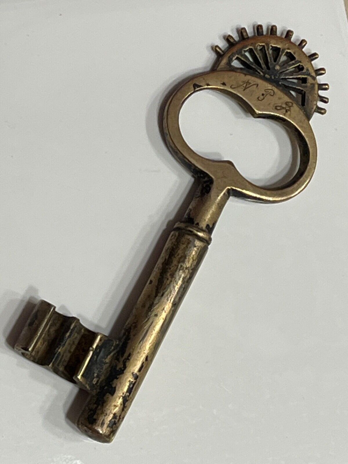 RARE antique brass shipwheel crested bow nautical skeleton key 032625aBCZIH