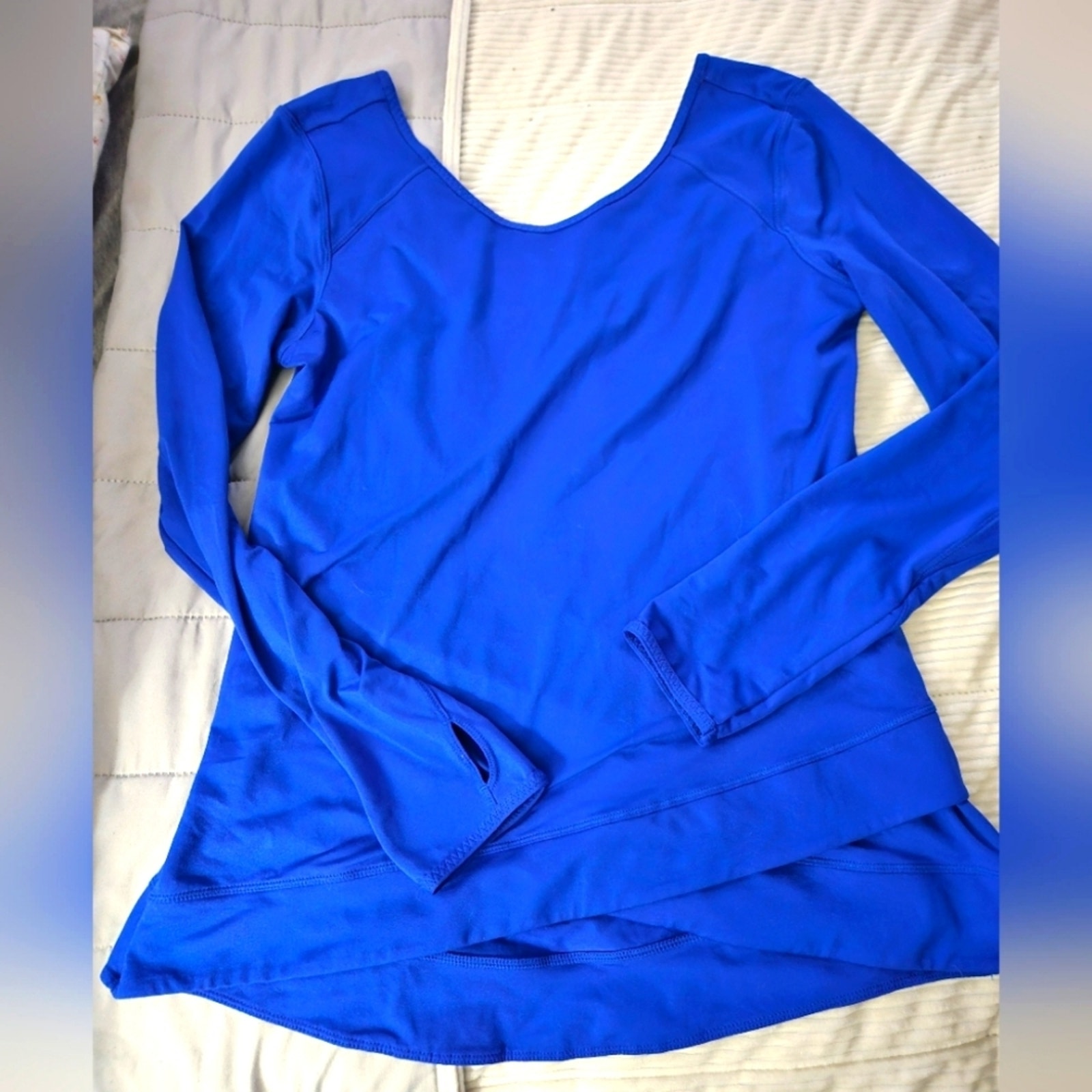 Zella Women's Blue Long Sleeve Athletic Top. Size L
