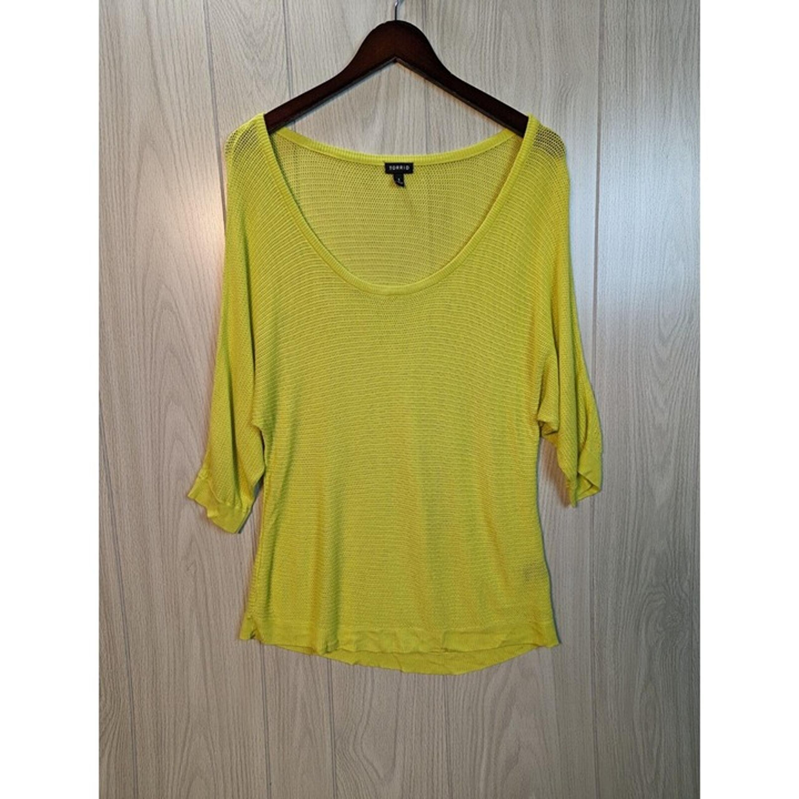 Torrid Sweater Womens 1X Yellow Open Knit Crochet Layer Distressed Versatile