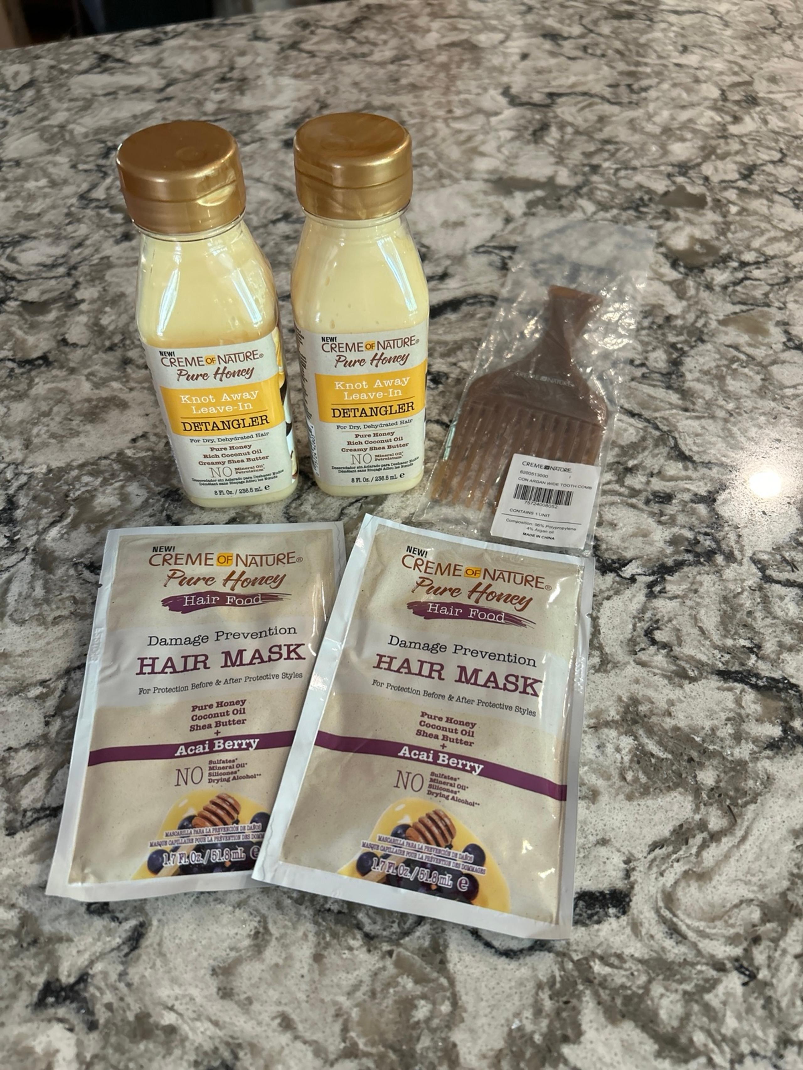 Creme of Nature 5 Piece Lot - 2 hair mask, 1 wide tooth comb, 2 detangler