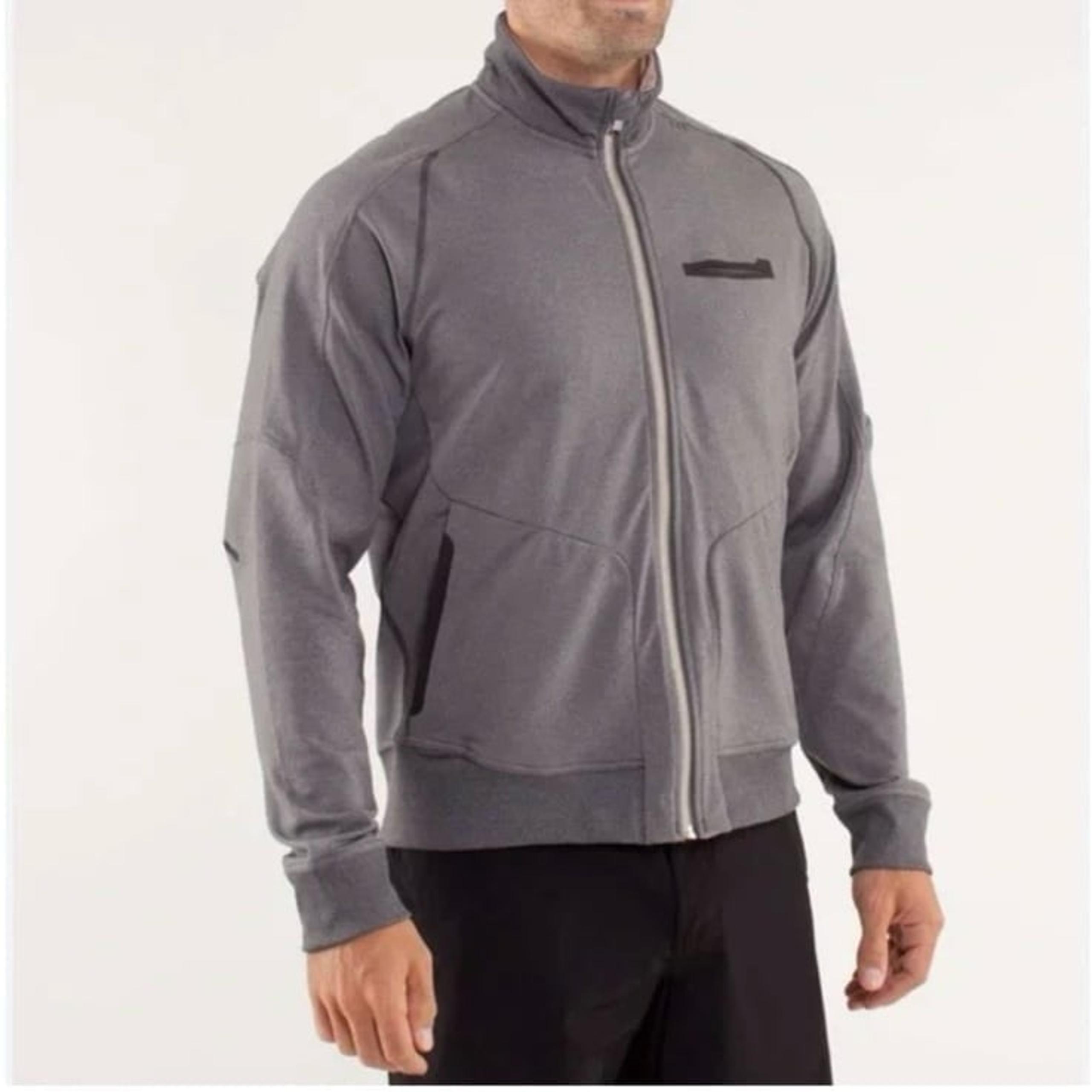 Lululemon Men’s Gray Jacket Sport Sweater Full Zip Mens Size M