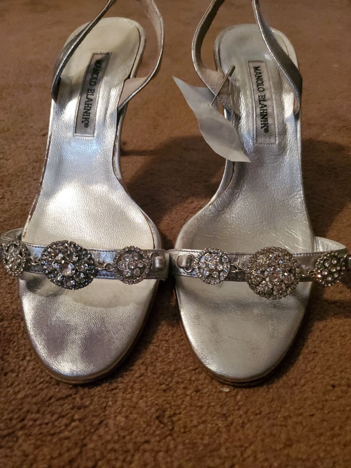 manolo blahnik size 8.5/39