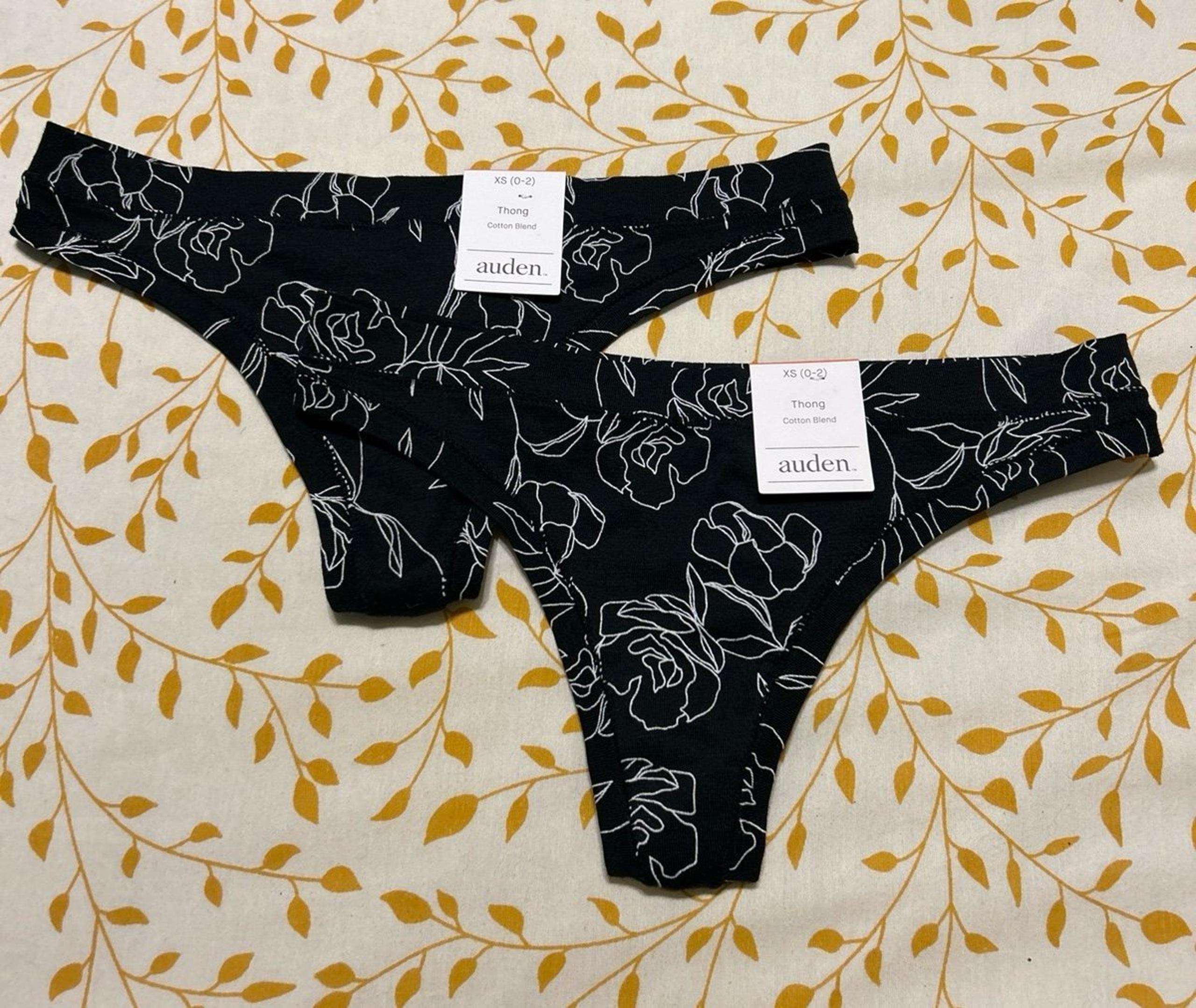 x2 XS (0-2) Auden black floral Cotten blend thongs nwt