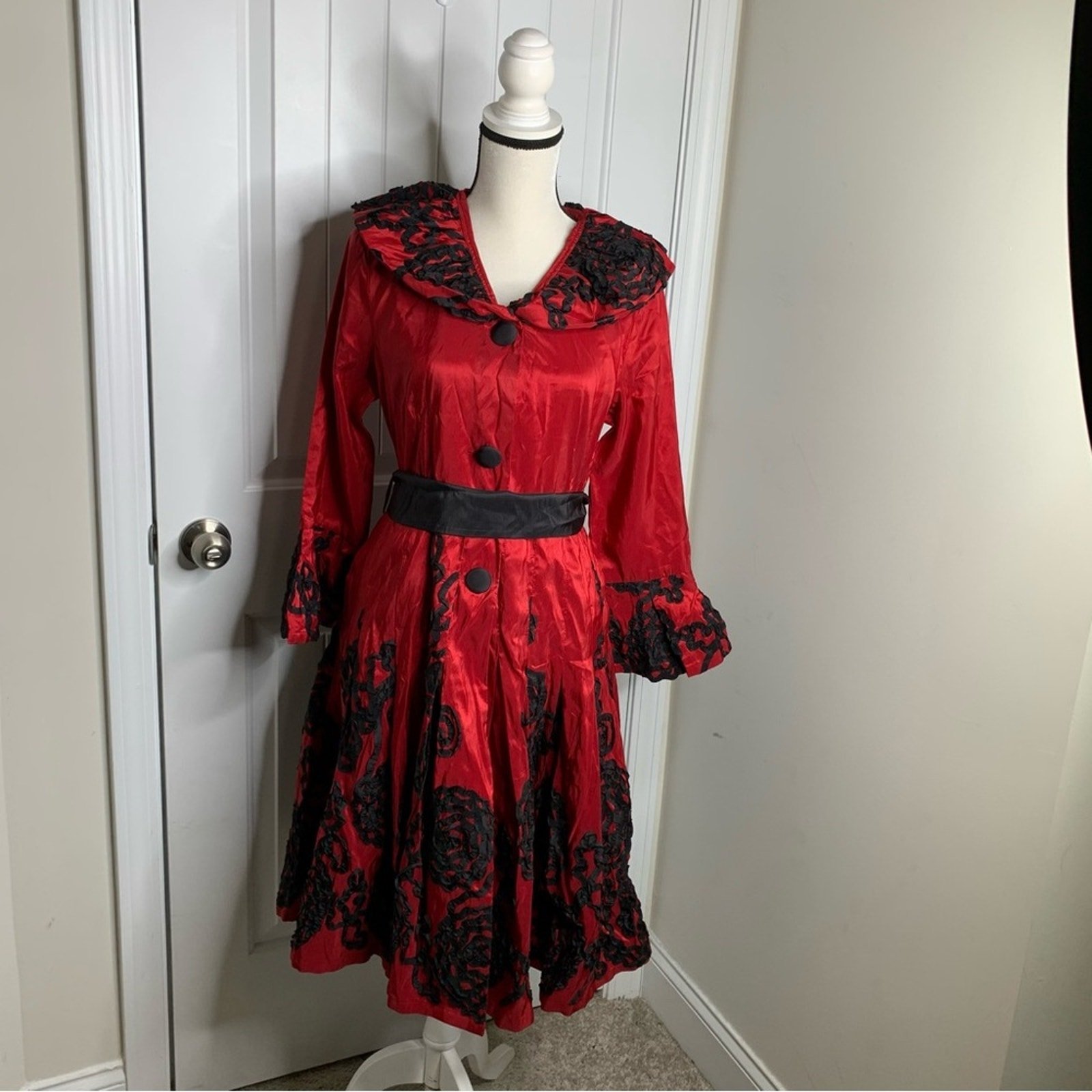 Vintage Victorian Brocade Gothic Goth pirat steampunk midi dress size medium