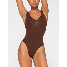 Skims Seamless Sculpt Scoop Neck Bodysuit in Cocoa Brown Size XS