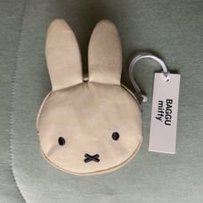 Baggu x Miffy Charm keychain white/cream