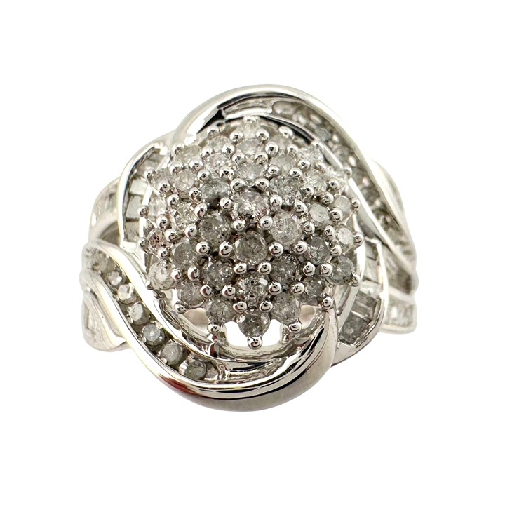 3/4 Carat Diamond Ring with Cluster and Baguette Diamonds Size 5
