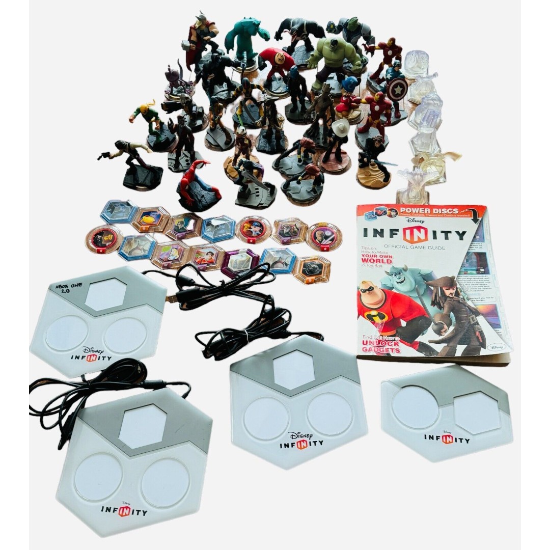 DISNEY INFINITY LOT Portals Charactors Power Discs Power Crystals Guide UNTESTED