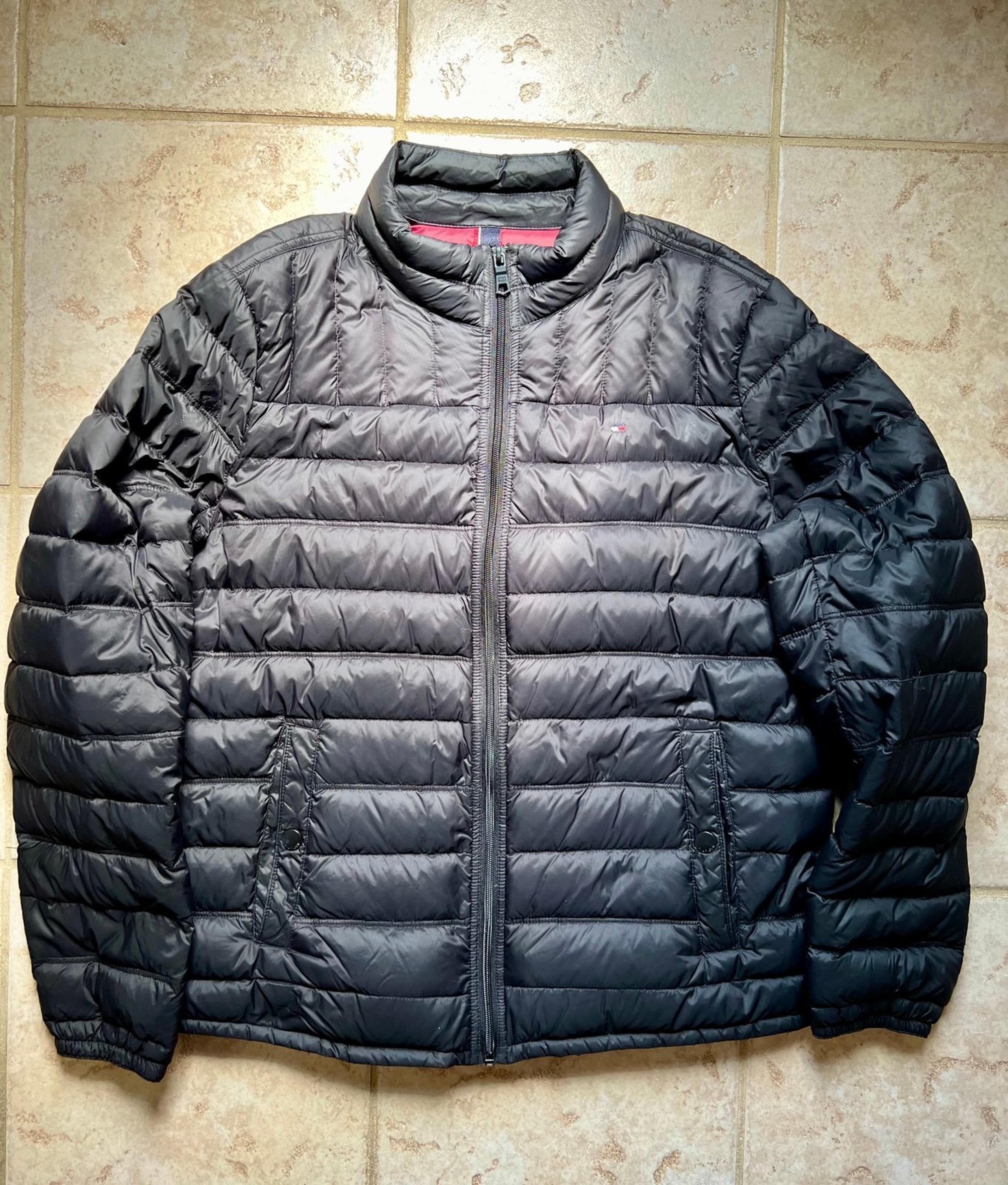 Tommy Hilfiger Men's Puffer Coat  Medium Black Jacket Packable Down Nylon