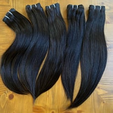 5 Straight human hair bundles
