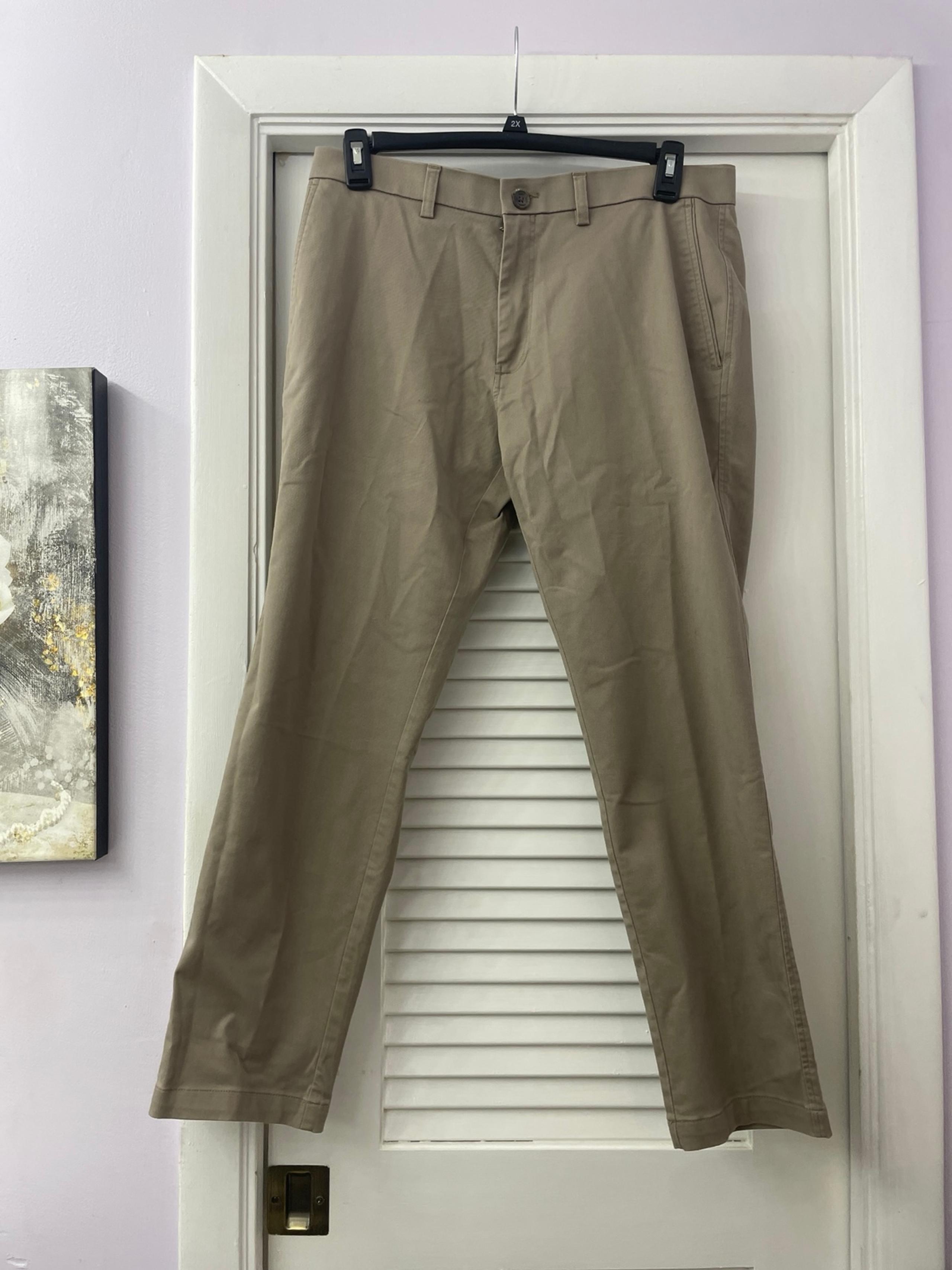 A haggar Premium, comfort, slim fit, men pants