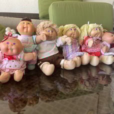 6 VINTAGE CABBAGE PATCH DOLLS