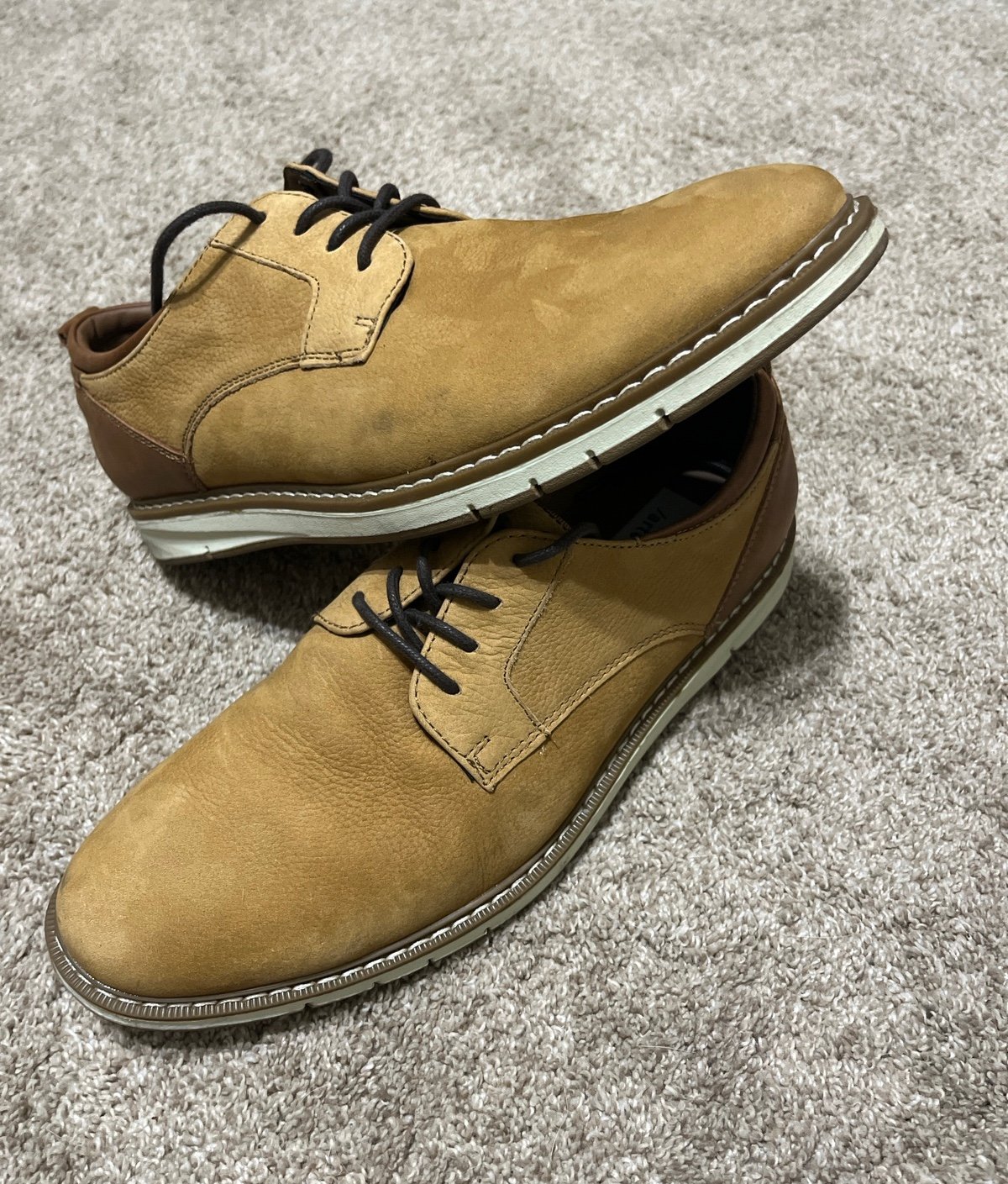 Kakawan Nubuck Hybrid Derby- Gently Used- Size 8.5 men’s