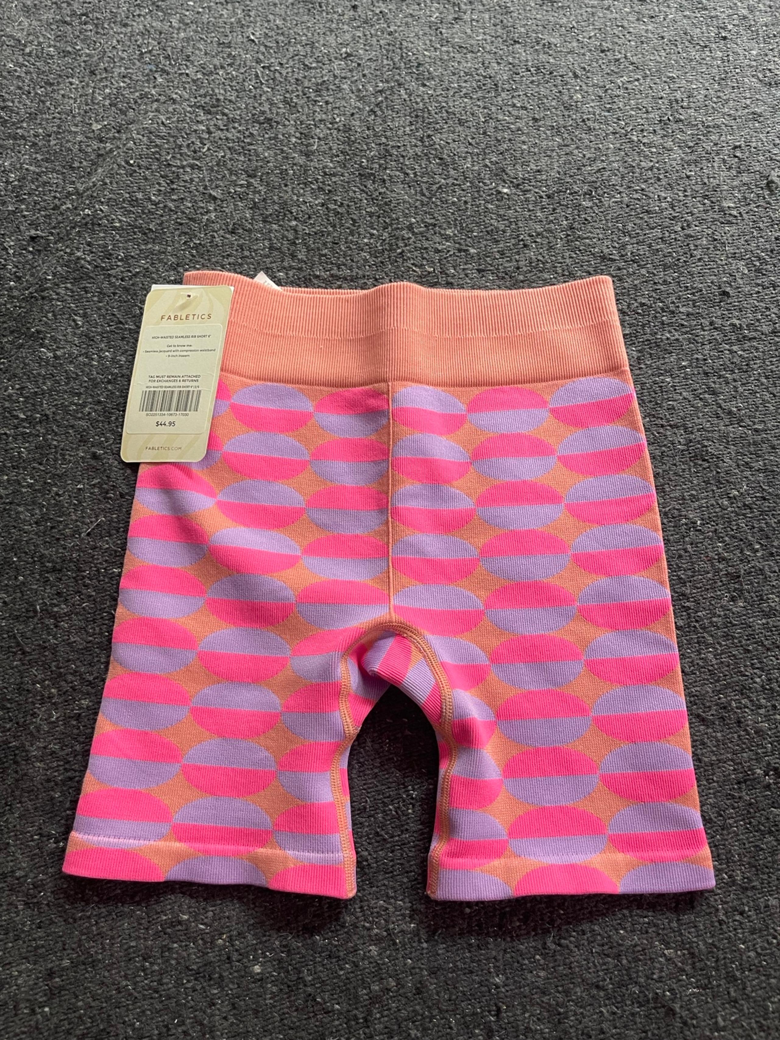 Fabletics High Waisted Seamless Rib Short 6” Pink Purple Geo SO2251334 NEW w/tag