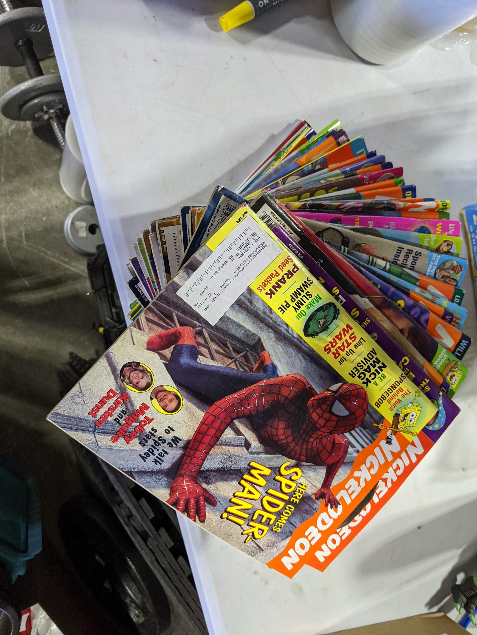 32 nickelodeon mags