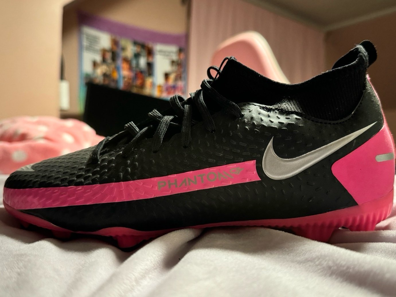 Nike Phantom GT Academy Df Fg Mg Soccer Cleats Black & Pink UNISEX