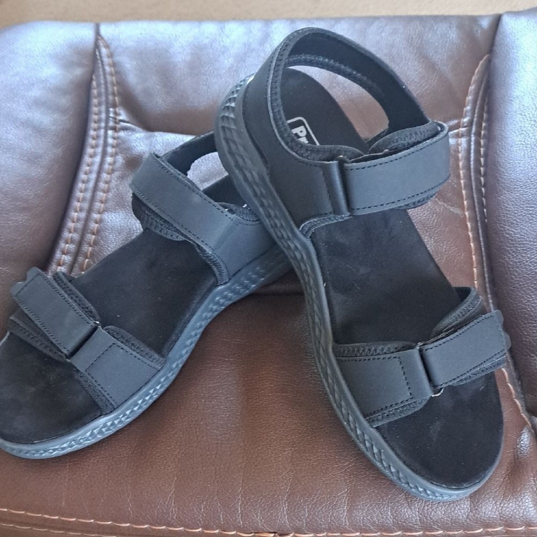 9 M PROPET TRAVEL ACTIVE ASPIRE SANDALS