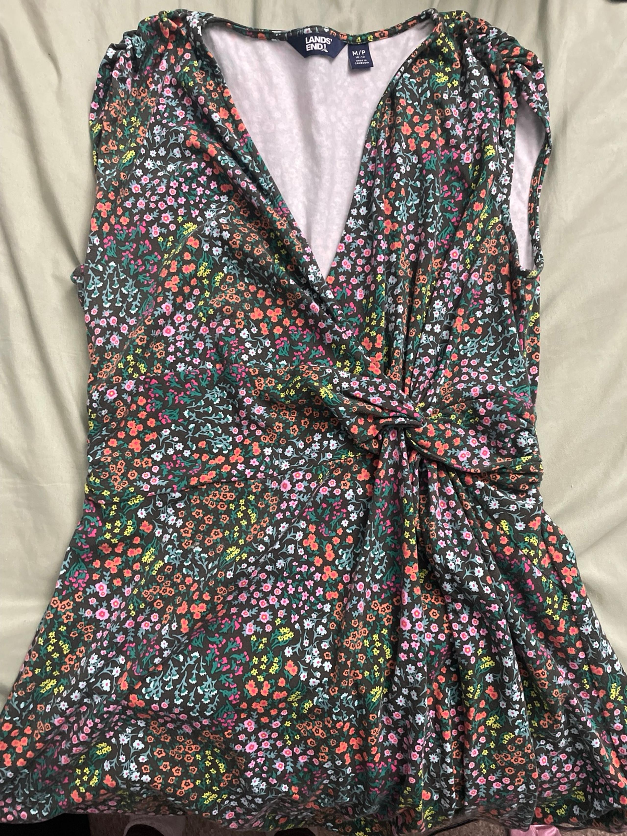 Lands End Dress 10-12 Floral medium