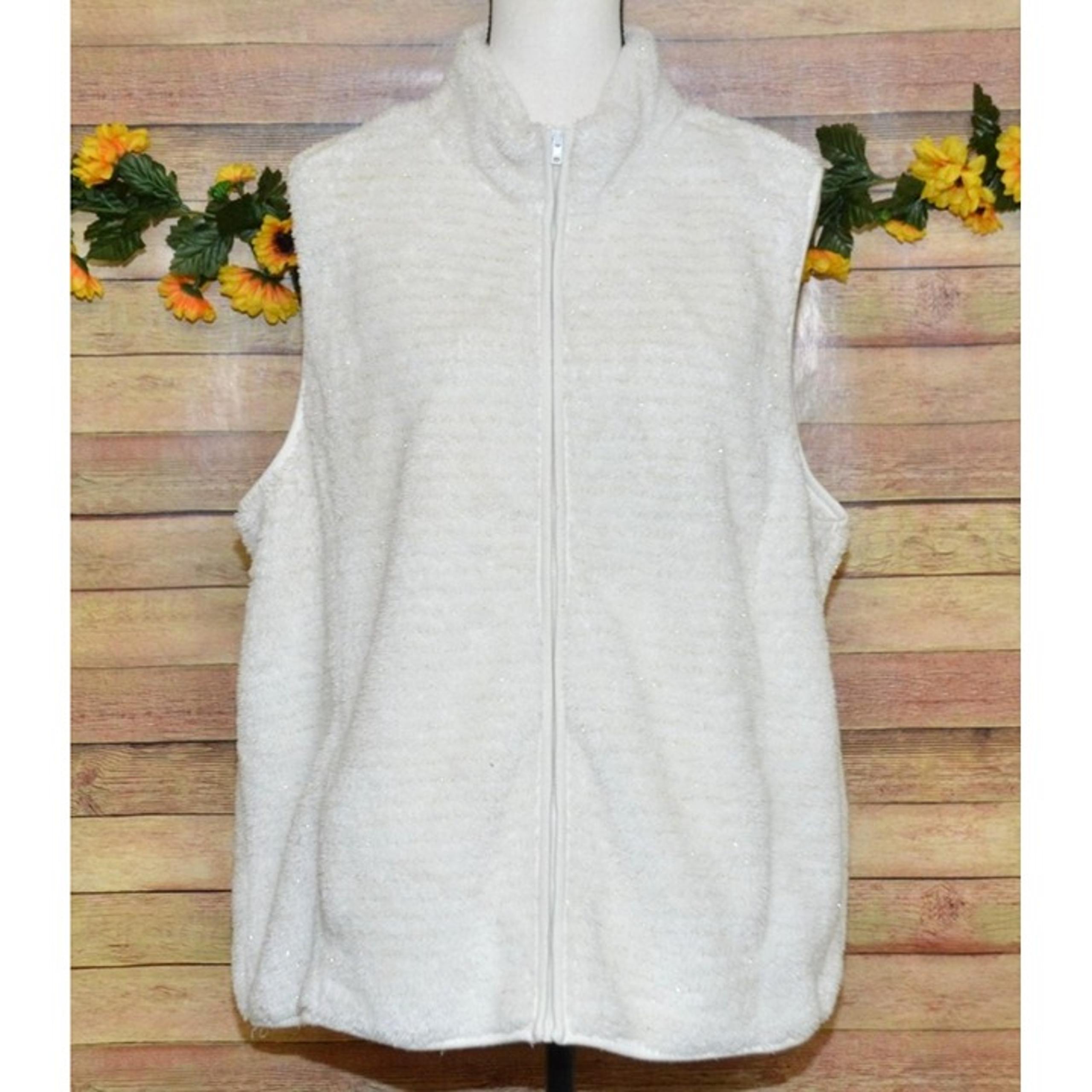 Cato Active Women's Off White &  Metallic Gold Sherpa Vest Plus Size 18W 20W