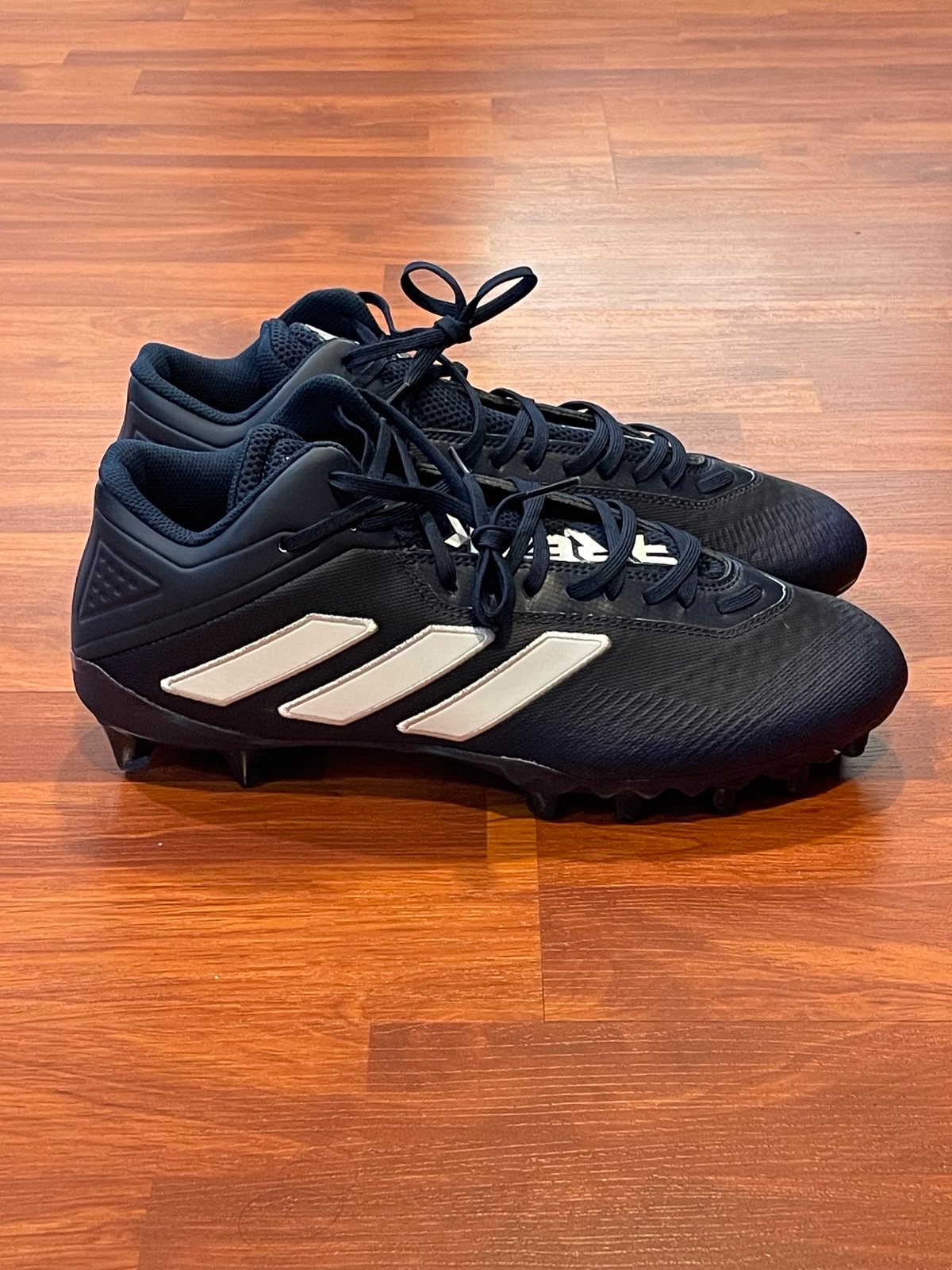 Adidas SM Freak 20 Mid ‘Navy White’ (size mens 13)