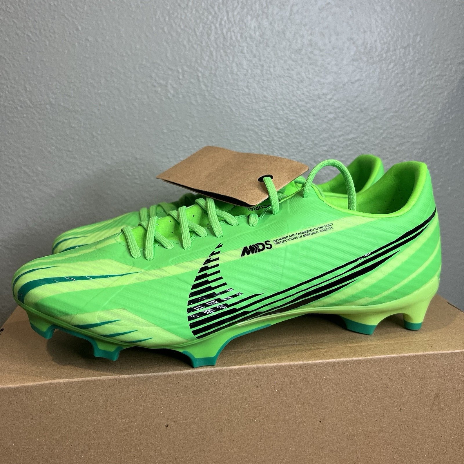 Nike Zoom Mercurial Vapor 15 MG Dream Green Soccer Cleat FJ7200-300 Size 9.5 Men