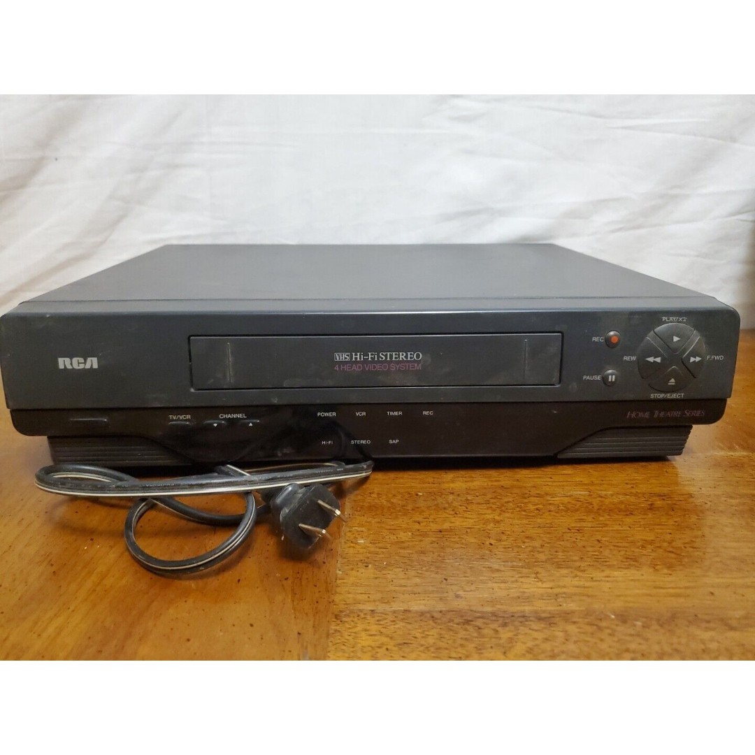 RCA Home Theater VHS Hi-Fi Stereo 4 Head Video System VR601HF No Remote. Preown
