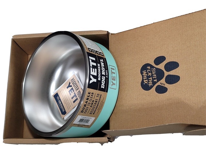 NEW | YETI Boomer 8 Dog Bowl - Color: Seafoam
