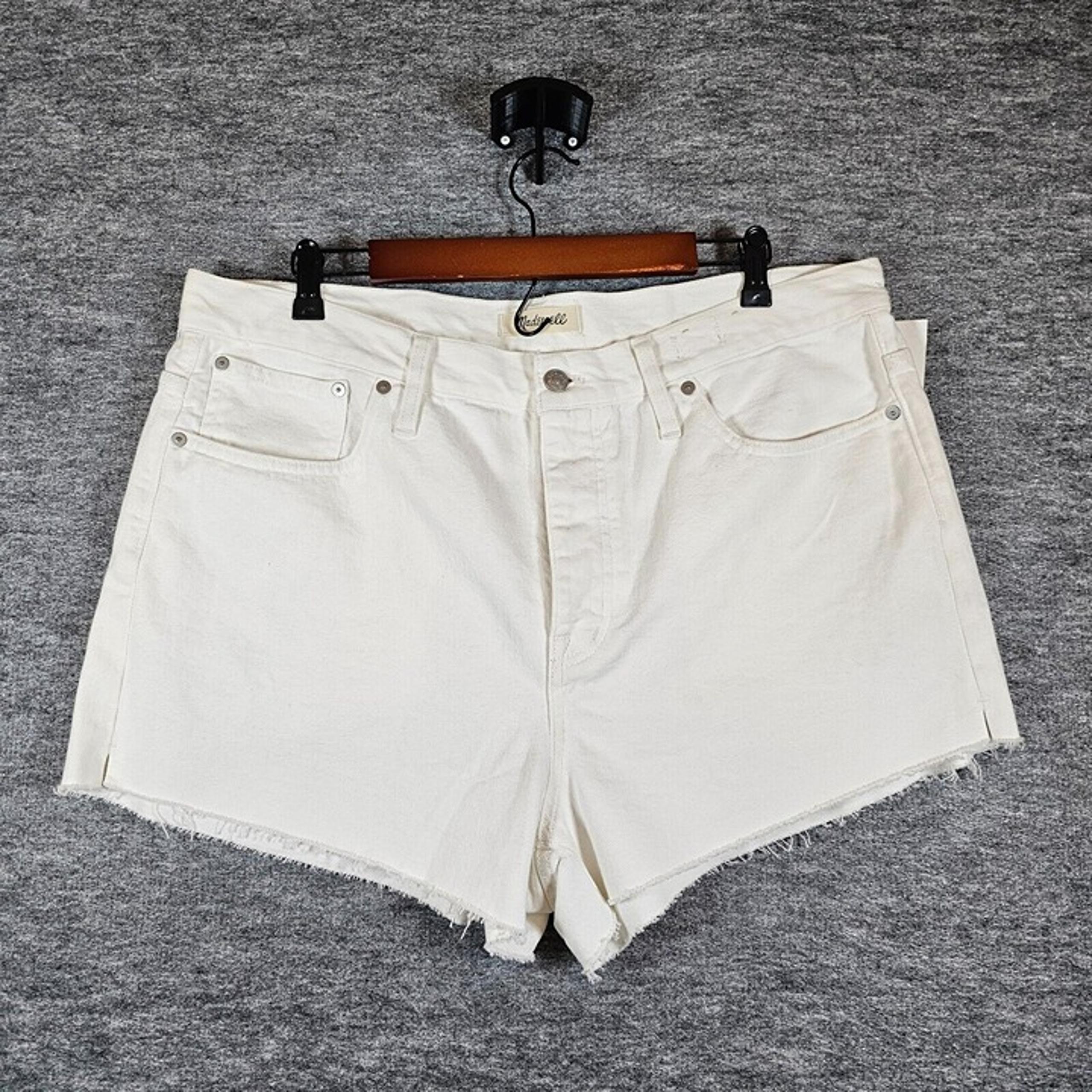 Madewell Shorts Womens 32 White Relaxed Denim Raw Hem Cut Off NWOT