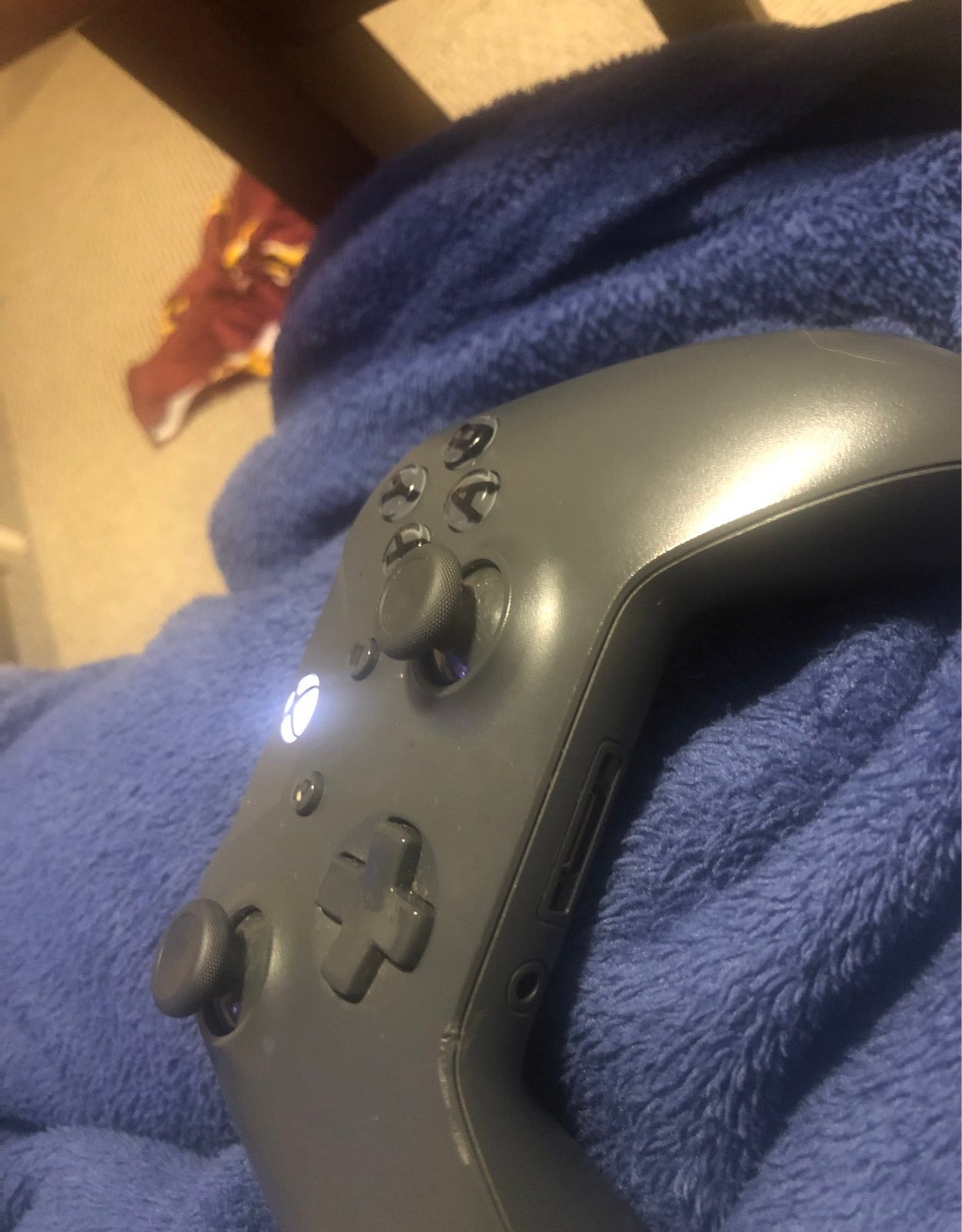 Dual Controller Charger for Xbox One in