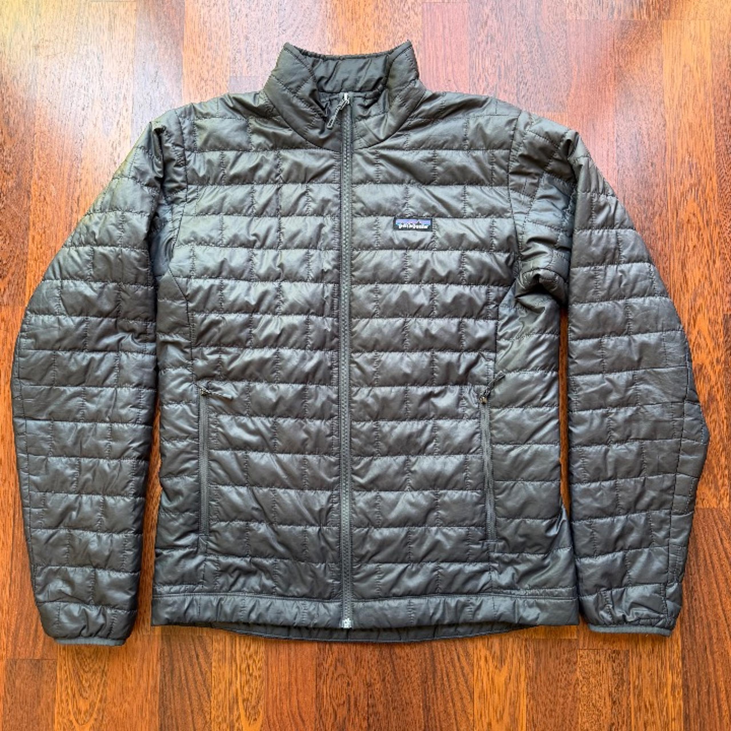 Patagonia Mens Nano Puff Jacket Full Zip Outdoor Insulated Walking Hiking Grey