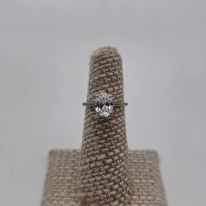 Size 5 Sterling Silver Cute Oval Cubic Zirconia Ring A3598