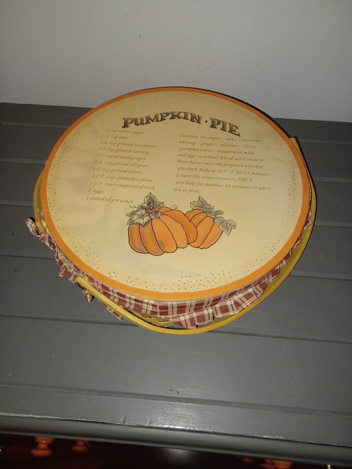 2005 Ceramic 10 Baking Dish with Pumpkin Pie Recipe Basket Carrier with Lid