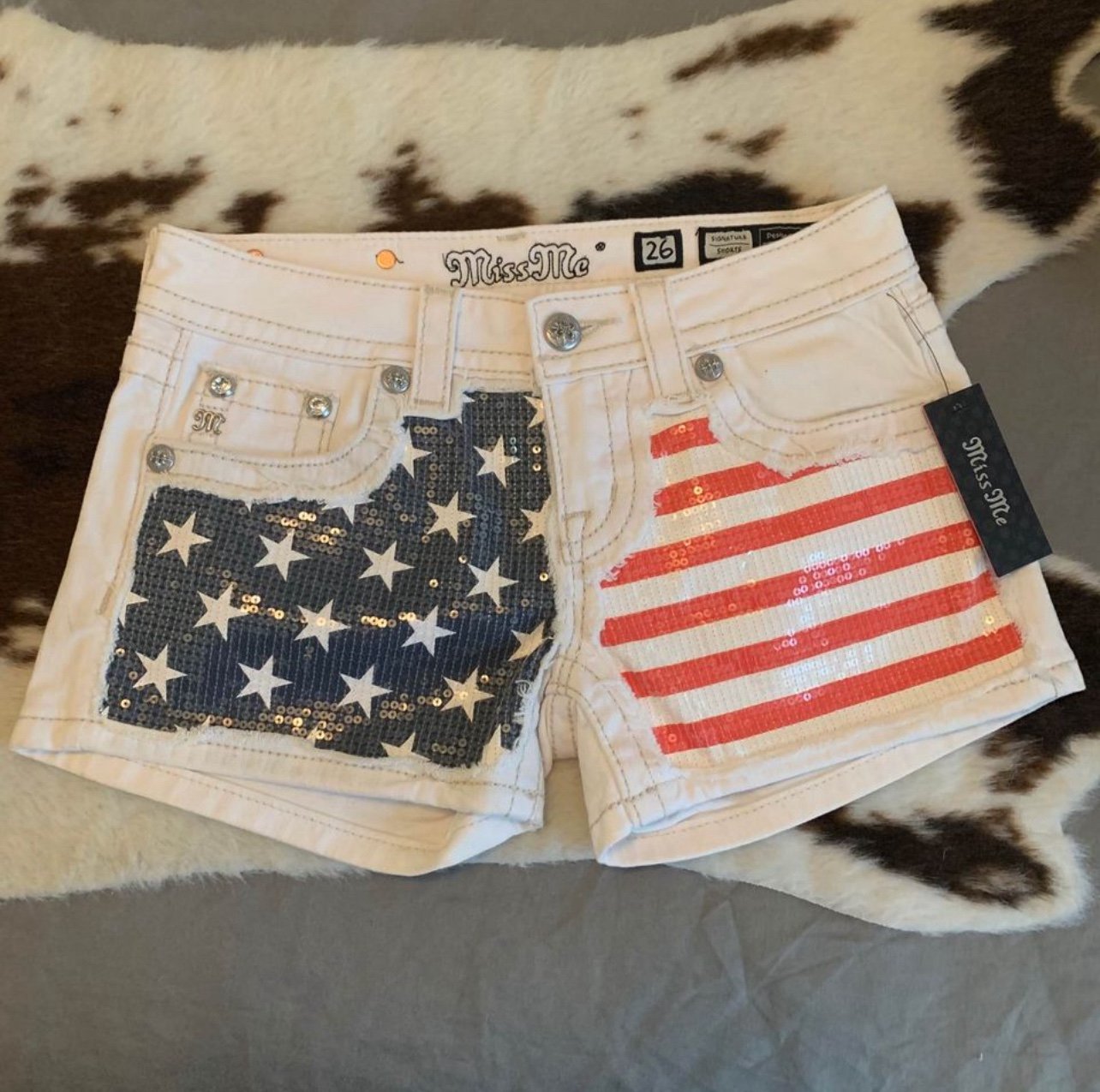 NWT Miss Me Shorts size 26