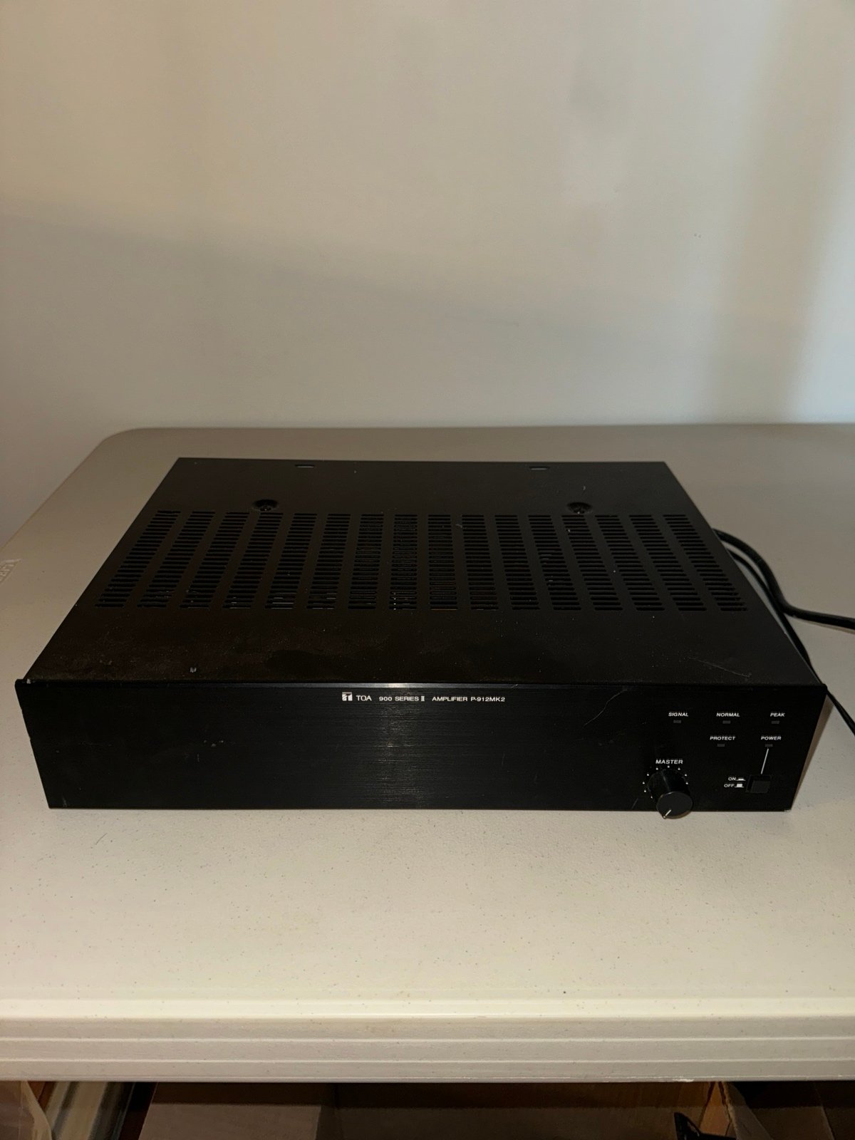 TOA P-912MK2 900 Series II Amplifer