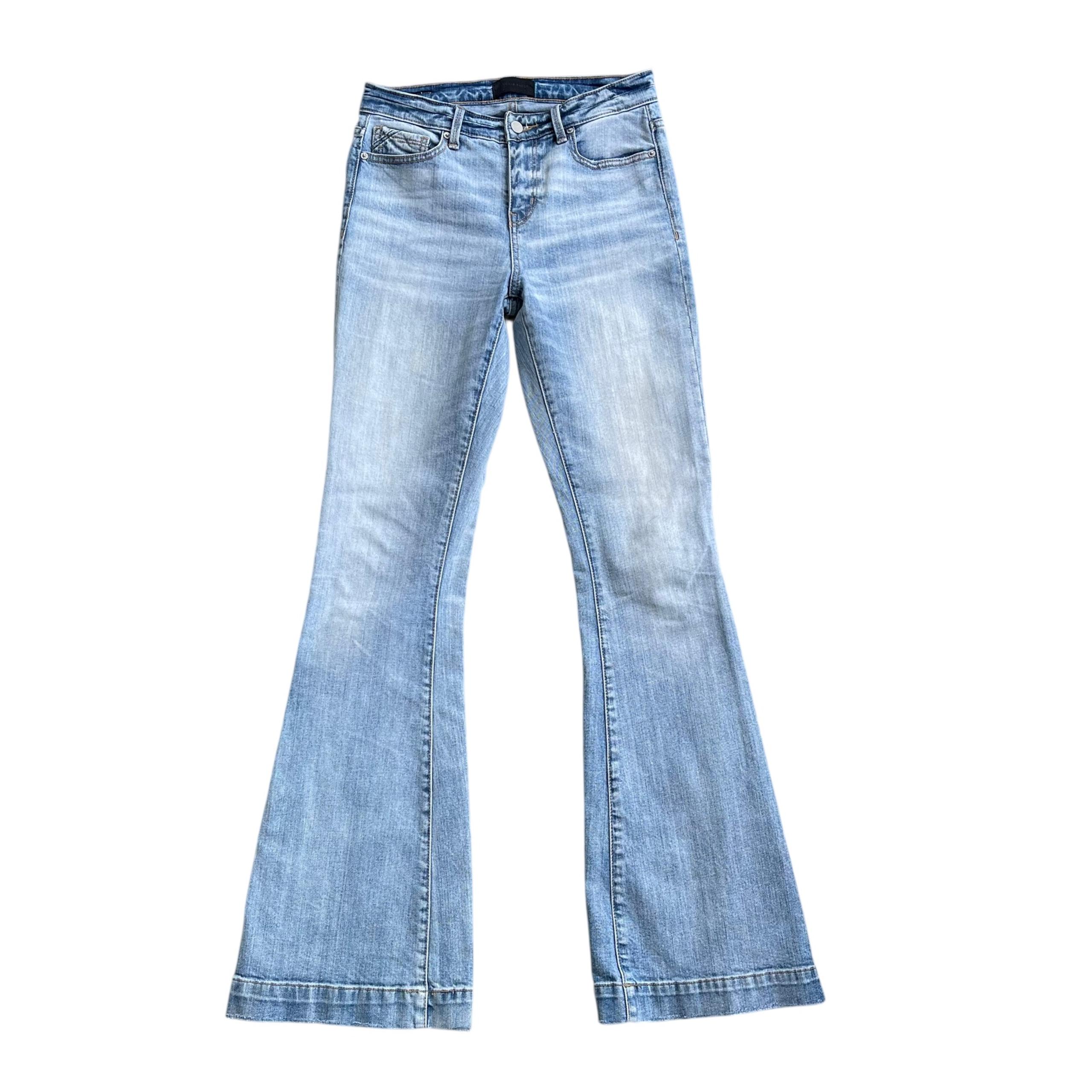 Buckle Black Women’s Light Wash High Rise Flare Jeans