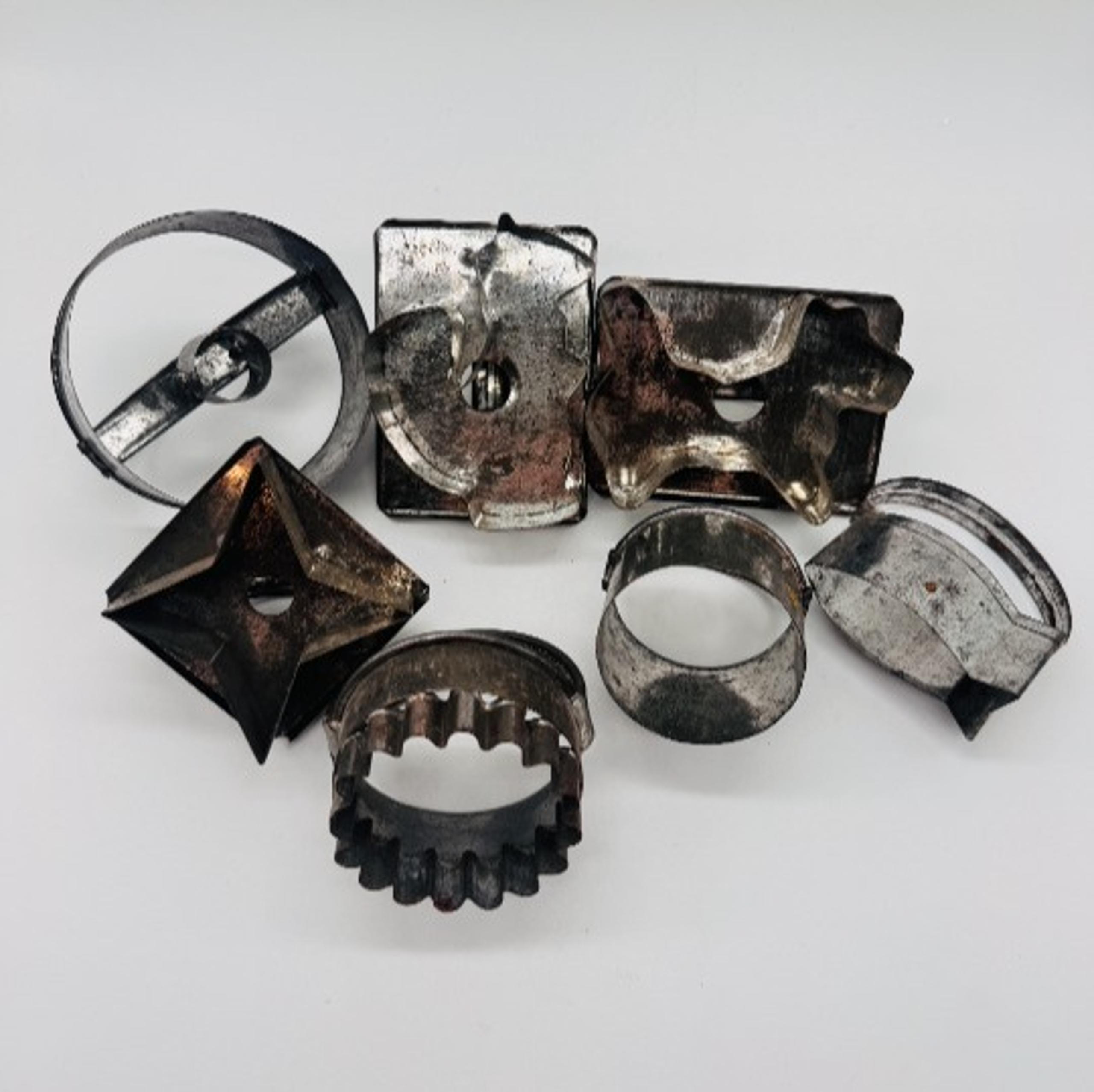 7 Vintage Tin Biscuit Donut Cookie Scone Cutters Soldered 1 "Fries" Brand Dogs