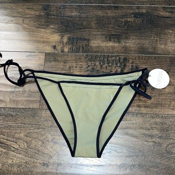 NWT Marysia Swim