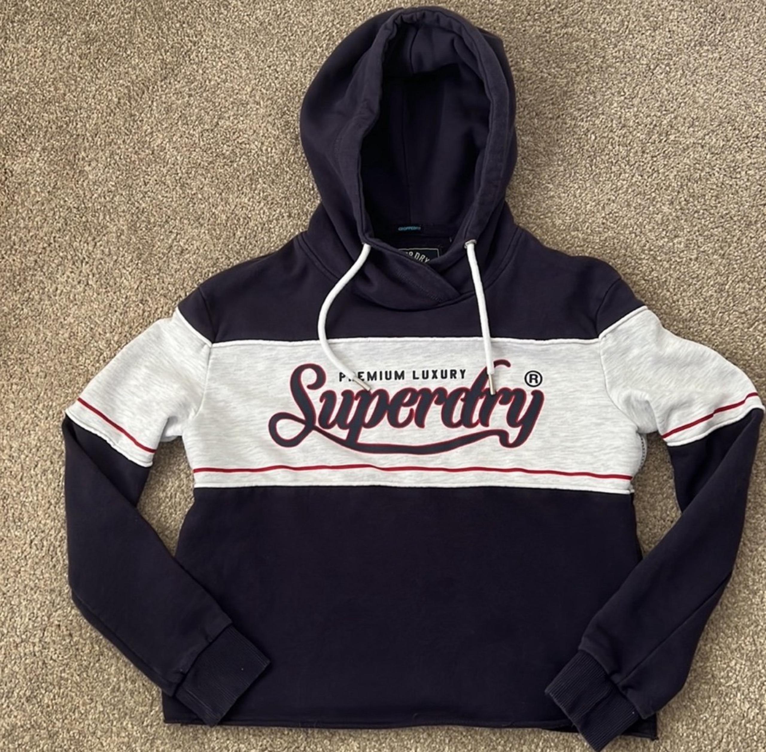 Superdry cropped fit navy/red hooded sweatshirt US sz 4