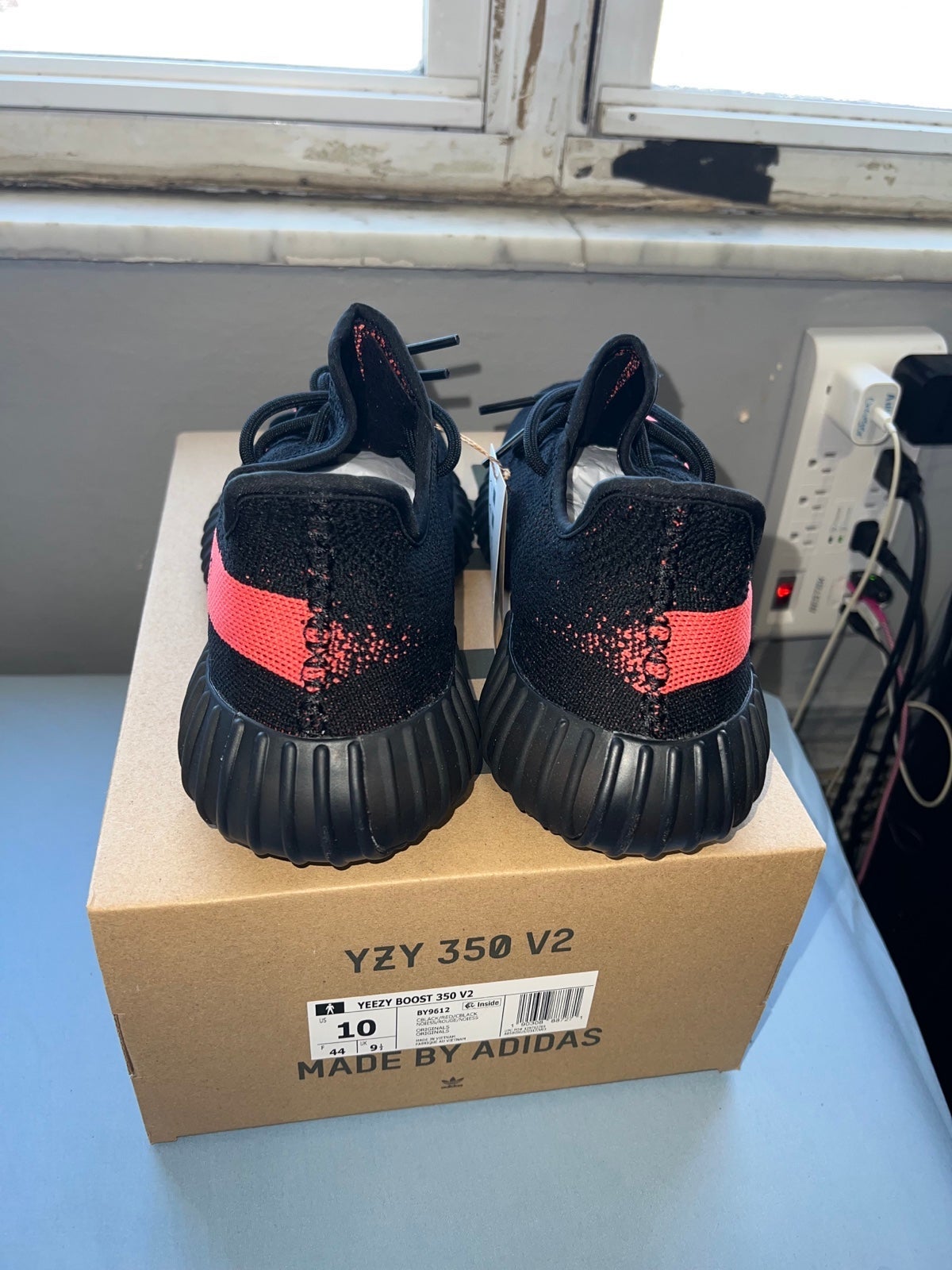 Yeezy Adidas Boost 350 V2 in Core Black/Red