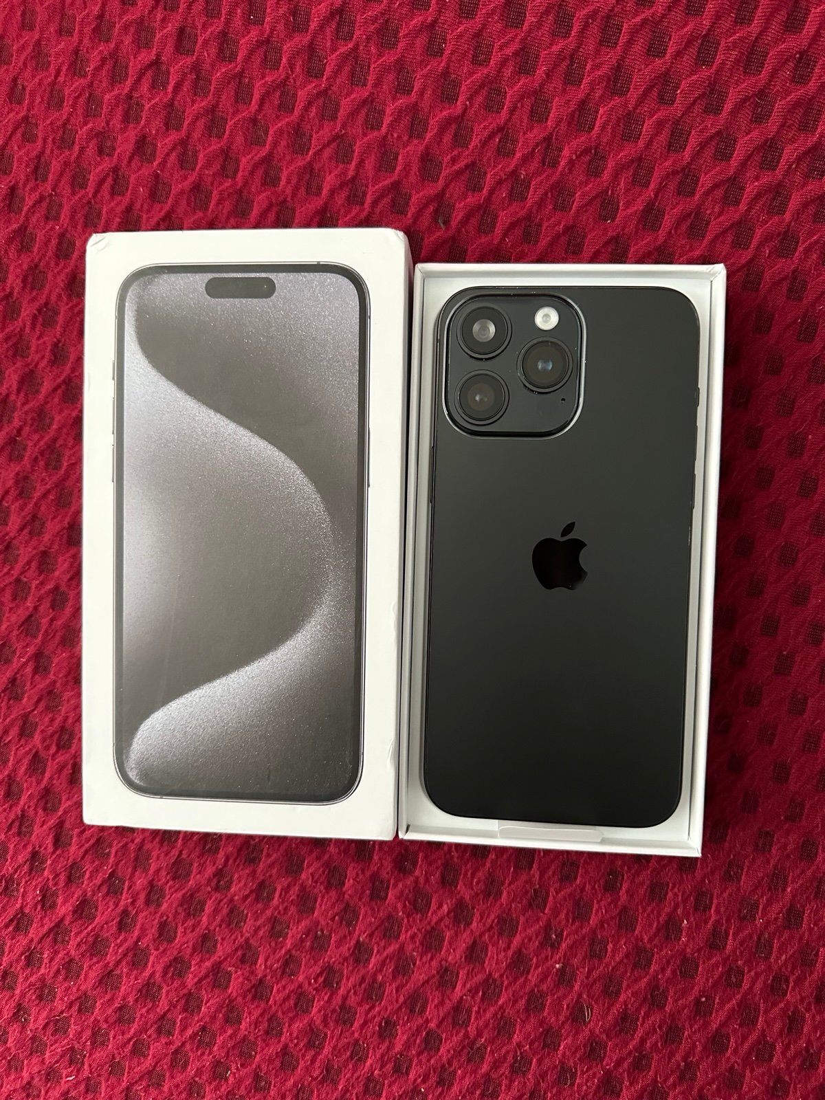Apple iPhone 15 Pro Max Natural 256GB *PARTS PHONE*