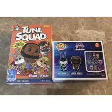 Funko Pop Movies Space Jam 2 Bugs bunny and LeBron James And Tune Squad L Shirt