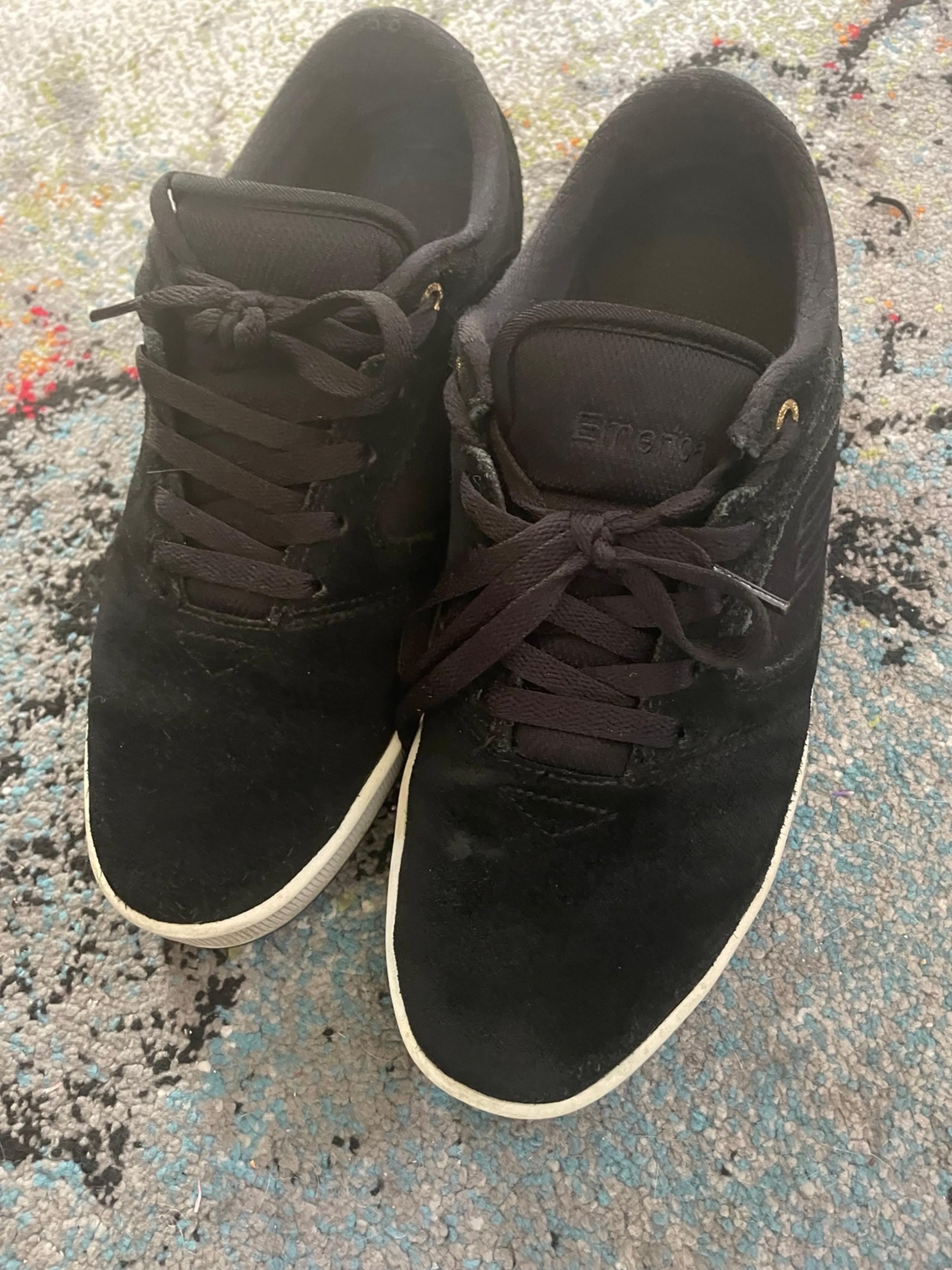 Emerica skateboard shoes