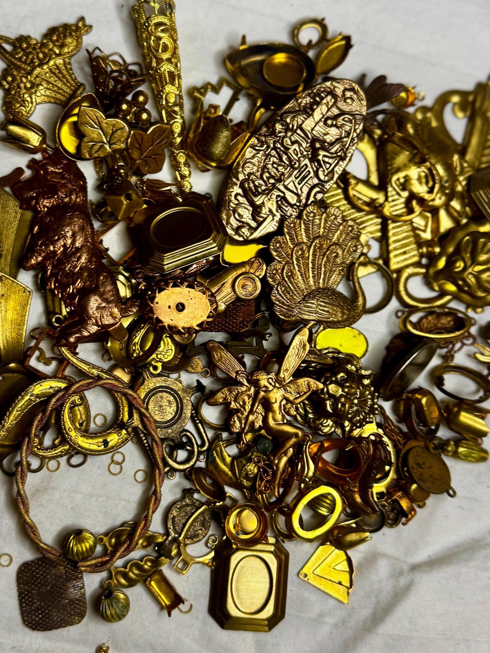 Big Box of Beautiful-Sassy Brassy