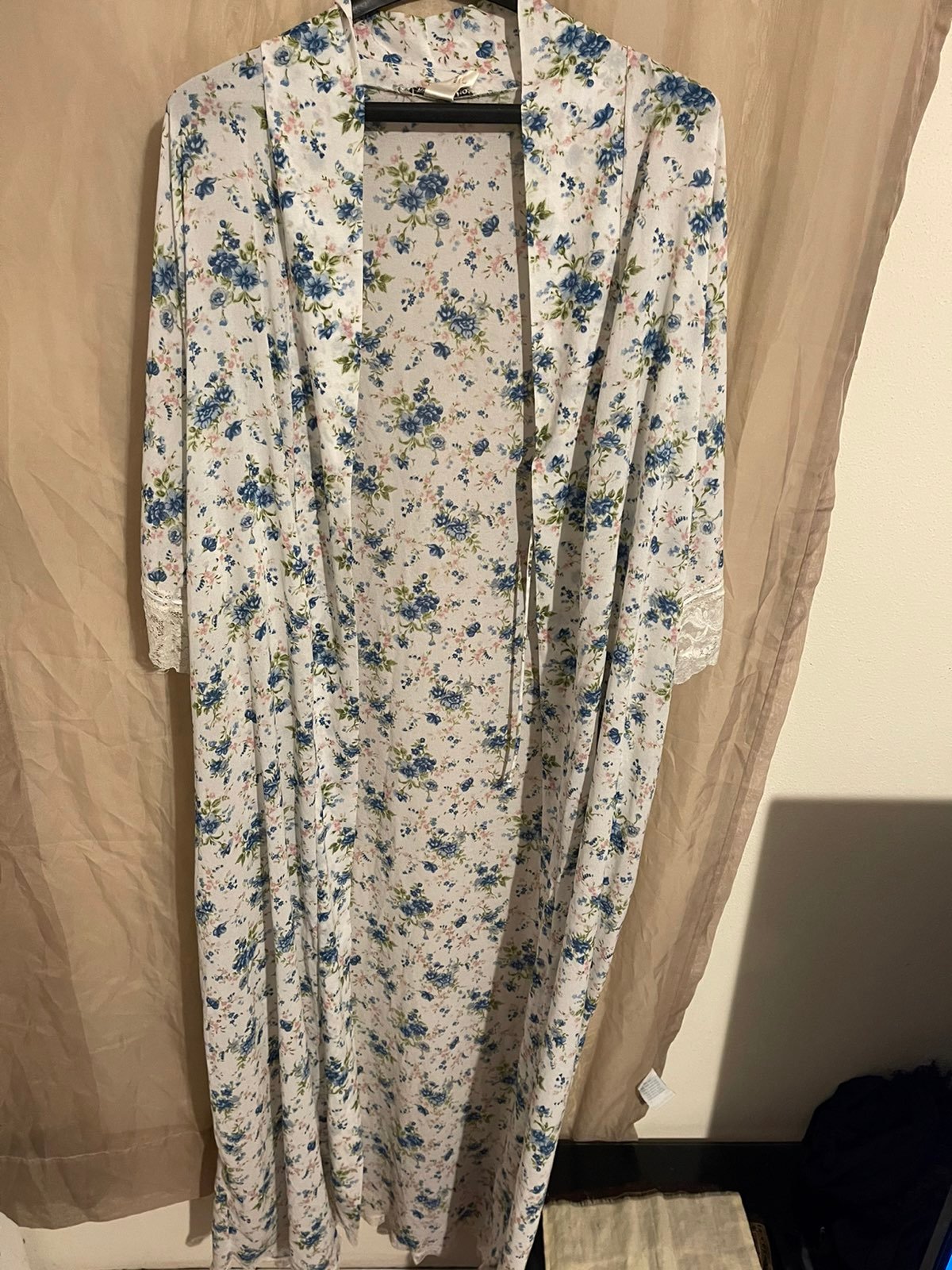 Christian Dior VTG Women Long Robe Sleepwear.