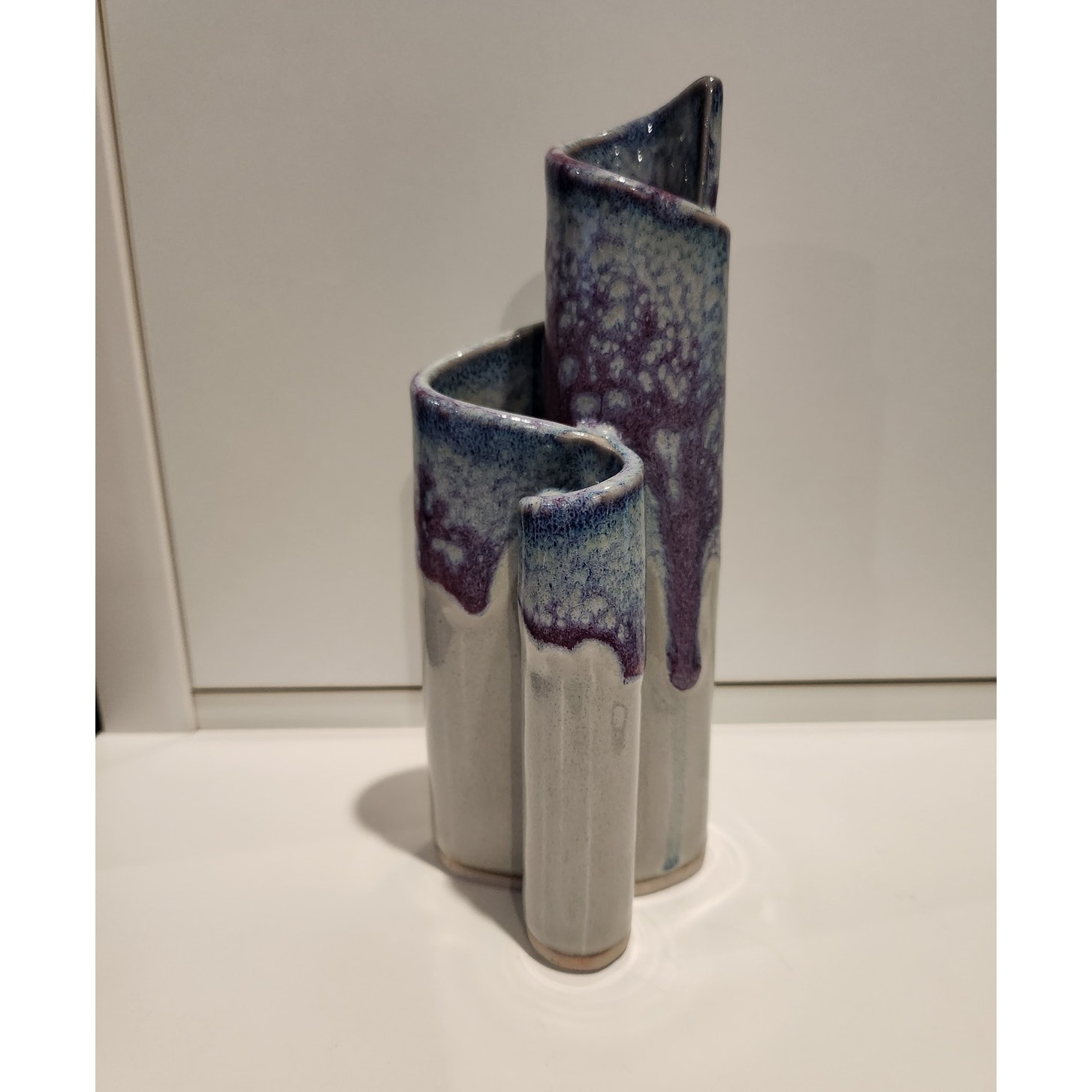 Bay Pottery 3 chamber ribbon vase gray blue purple
