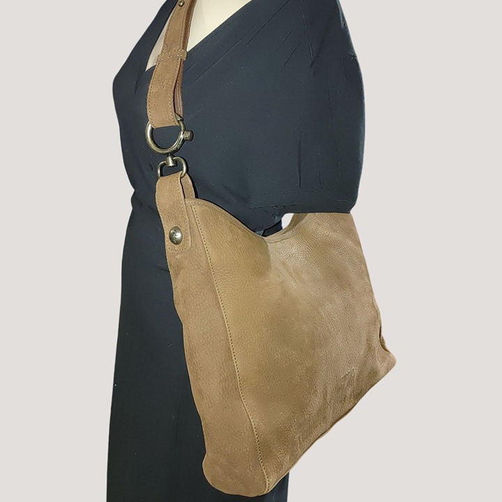 Zippo Genuine Leather Vintage Shoulder Bag Purse Tan Brown Adjustable Strap